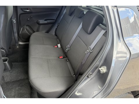 Suzuki Swift 1.2 Dualjet SHVS SZ-T 5dr 34