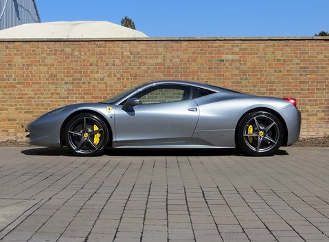 Ferrari 458 Italia 5