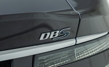 Aston Martin DBS V12 35