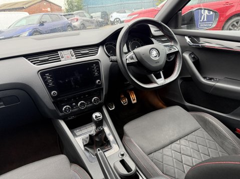 Skoda Octavia 2.0 TSI GPF vRS Hatchback 5dr Petrol Manual Euro 6 (s/s) (245 ps) 26