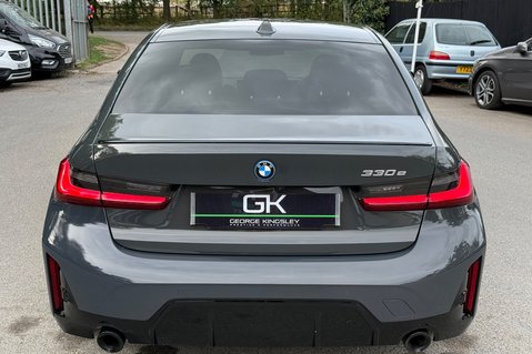 BMW 3 Series 330E M SPORT PHEV -VISIBILITY/TECH/PRO PACKS - HARMAN KARDON 6