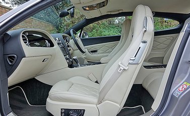 Bentley Continental GT Speed 7