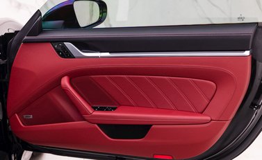 Porsche 911 Turbo S (992) 20