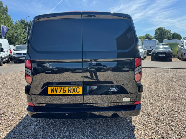 Ford Transit Custom AUTO LWB L2H1 Low Roof Limited Crew Van Air Con Alloys Sensors Cam EURO 6 8