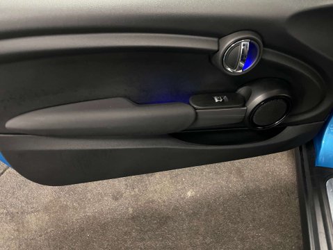 Mini Convertible 1.5 Cooper Classic 2dr 40