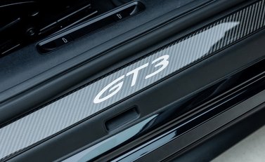 Porsche 911 GT3 (992) 24