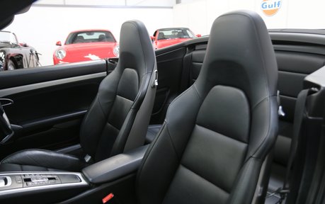 Porsche 911 Carrera 4 GTS Cabriolet - High Specification - Just Serviced 18