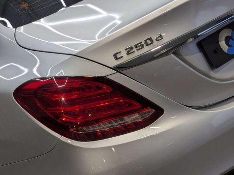 Mercedes-Benz C Class 2.1 C250 D AMG Line Auto 4dr 43