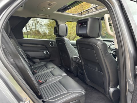 Land Rover Discovery SDV6 HSE LUXURY 10