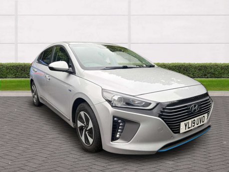 Hyundai IONIQ 1.6 IONIQ Premium SE FHEV Semi-Auto 5dr