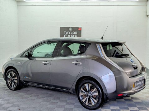 Nissan LEAF 30kWh Tekna Auto 5dr 8