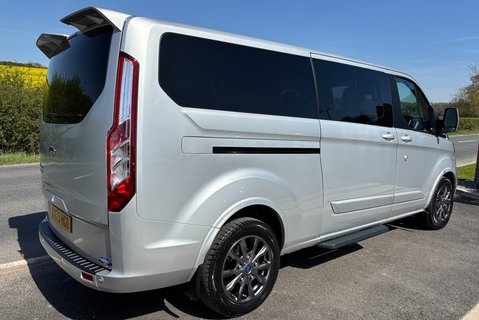 Ford Tourneo Custom 320 Titanium X L2 170 ps Automatic - 8 Seater 2