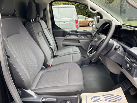 Ford Transit Custom 2.0 320 EcoBlue Limited Auto L1 H1 Euro 6 (s/s) 5dr 12