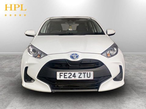 Toyota Yaris 1.5 VVT-h Icon Hatchback 5dr Petrol Hybrid E-CVT Euro 6 (s/s) (116 ps) DAB 2