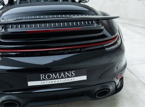 Porsche 911 Turbo S Cabriolet (992) 27