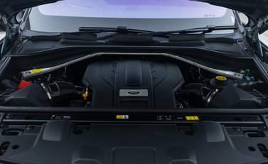 Land Rover Range Rover P530 SV 40