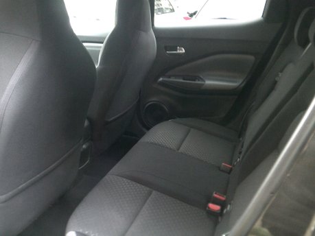 Nissan Juke DIG-T N-CONNECTA DCT ONLY 31,000 MILES FROM NEW 17