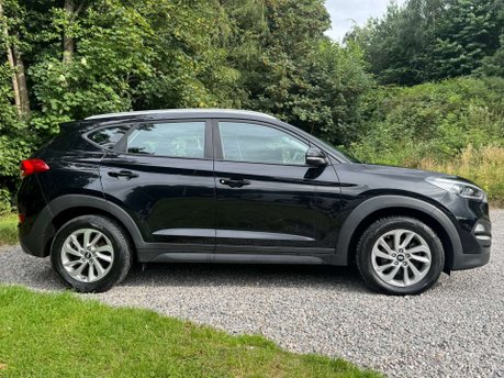 Hyundai TUCSON 1.7 Tucson SE Nav Blue Drive 2WD CRDi 5dr