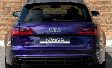 Audi RS6 Avant Performance 5