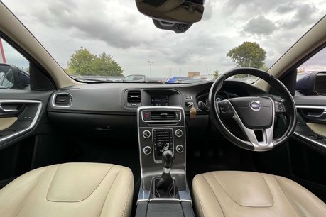 Volvo V60 1.6 D2 SE Lux Estate 5dr Diesel Manual Euro 5 (s/s) (115 ps) 15