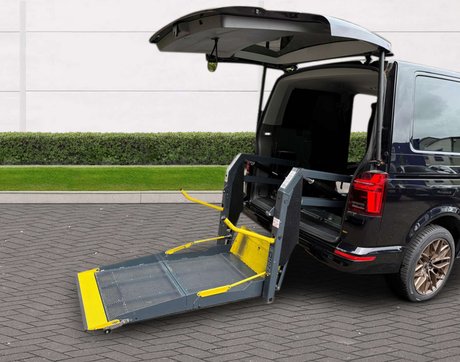 Volkswagen Transporter WAV (Wheelchair Access Vehicle) 2.0 TDI SE Semi-Auto 5dr 5