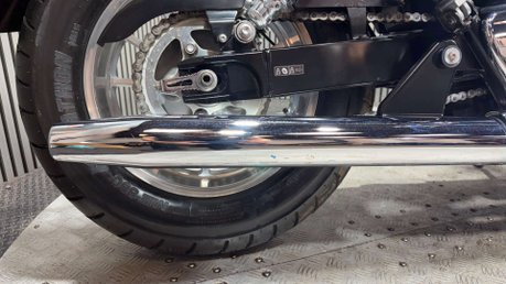 Triumph Bonneville 2011 ONLY 1812 MILES LONG MOT STUNNING CRUISER BIKE 22
