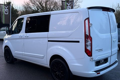 Ford Transit Custom 300 LIMITED DCIV L1 H1 6 SEATER - APPLE CARPLAY -HEATED SEATS/SCREEN 2