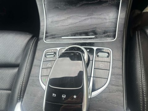 Mercedes-Benz C Class C 220 D AMG LINE 13