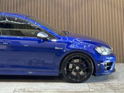 Volkswagen Golf 2.0 Golf R DSG 4WD 5dr 15