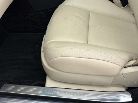 Mercedes-Benz S Class 3.0 S320 CDi Auto 4dr 55