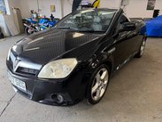 Vauxhall Tigra 1.8i 16v Exclusiv 2dr (a/c) 6