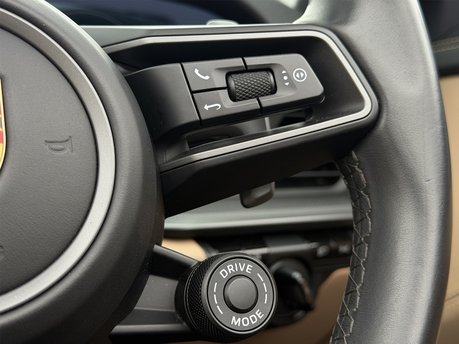 Porsche 911 CARRERA 4S PDK 55