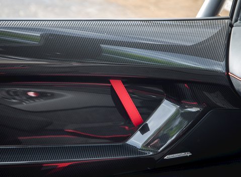 Lamborghini Aventador SV LP750-4 Roadster 23