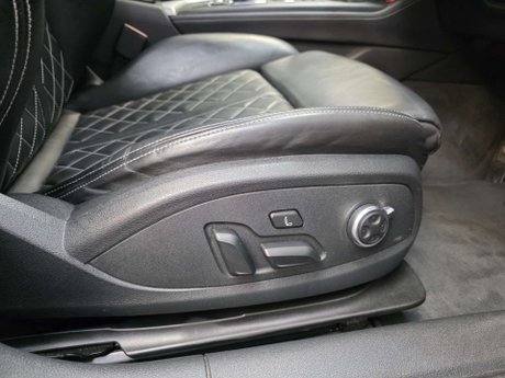 Audi S4 3.0 TFSI V6 Saloon 4dr Petrol Tiptronic quattro Euro 6 (s/s) (354 ps) 13