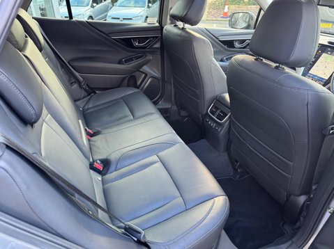 Subaru Outback TOURING 48