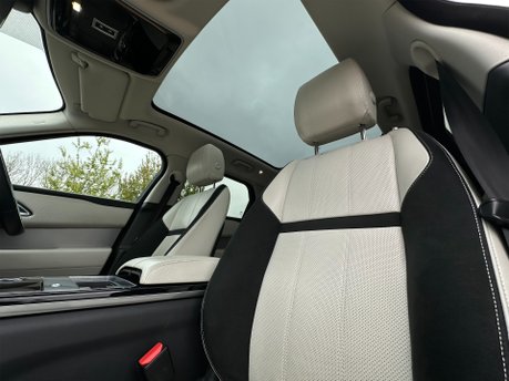 Land Rover Range Rover Velar R-DYNAMIC SE 46