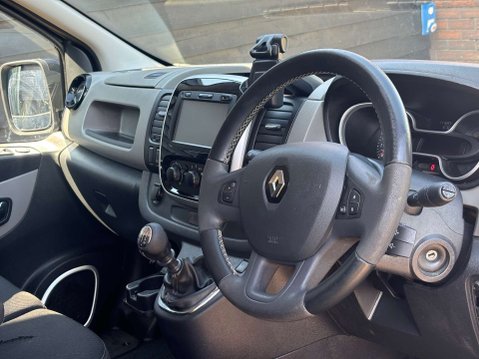 Renault Trafic 1.6 Trafic LL29 Sport Nav dCi 28