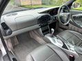 Porsche 911 CARRERA 17