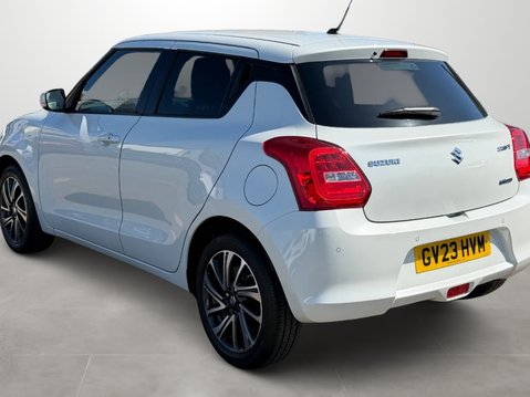 Suzuki Swift 1.2 Dualjet 83 12V Hybrid SZ5 5dr Auto 3