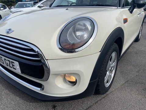 Mini Hatch 1.5 Cooper Auto Euro 6 (s/s) 5dr 9