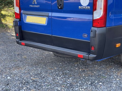Peugeot Boxer 2.2 17-seat Minibus Lite, Non-D1 with Telescopic Ramps. 5dr Diesel Manual L 28