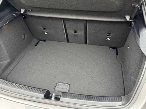 Mercedes-Benz A Class A 180 SPORT EXECUTIVE MHEV 12