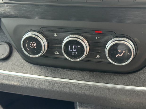 Renault Trafic Crew Cab AUTO LWB L2H1 Low Roof Sport LI30 Air Con Nav EURO 6 47