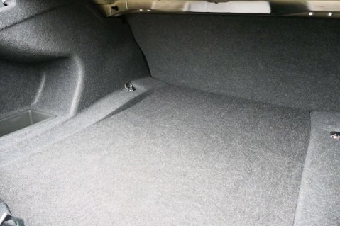 BMW 3 Series 2.0 320i Luxury Auto 4dr 19