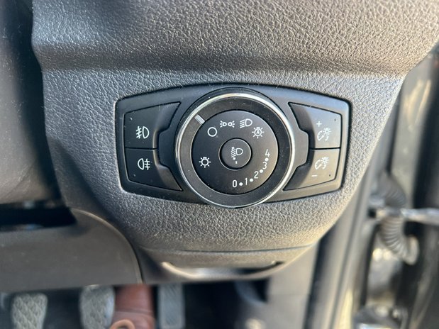 Ford Transit Courier SWB L1H1 Low Roof Sport Air Con Alloy EURO 6 NO VAT 40
