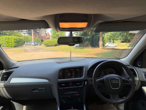 Audi Q5 3.2 v6 Petrol Auto (ulez) 11