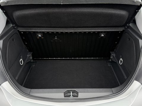 Vauxhall Corsa 1.4 [75] Griffin 5dr 37