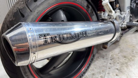 Triumph Sprint 2000 32K RUNNING SPORTS TOURER COMMUTER PROJECT BIKE 955CC 18