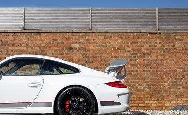 Porsche 911 GT3 RS 4.0 LHD 31
