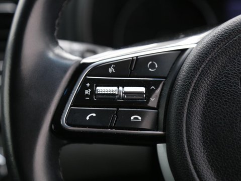 Kia Sportage 1.6 CRDi 2 DCT Euro 6 (s/s) 5dr 11